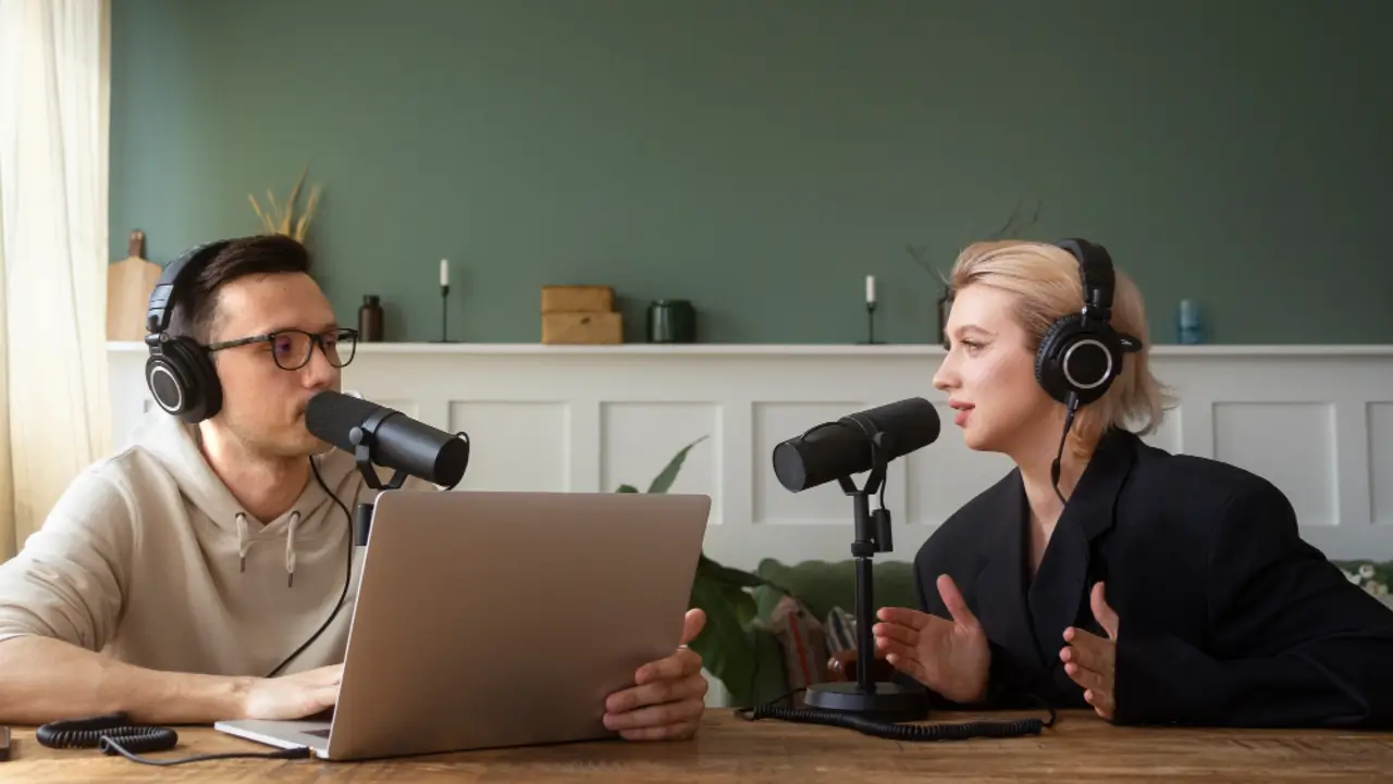 Free AI Podcast Script Generators